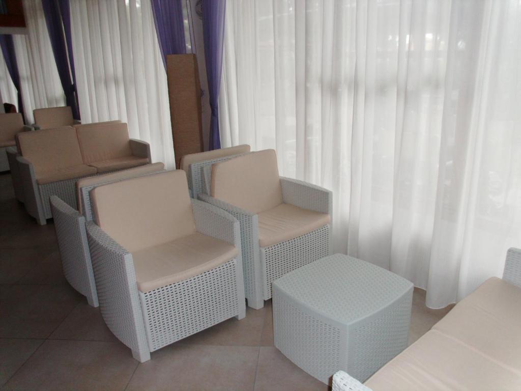 Hotel Sahara Milano Marittima Exteriör bild