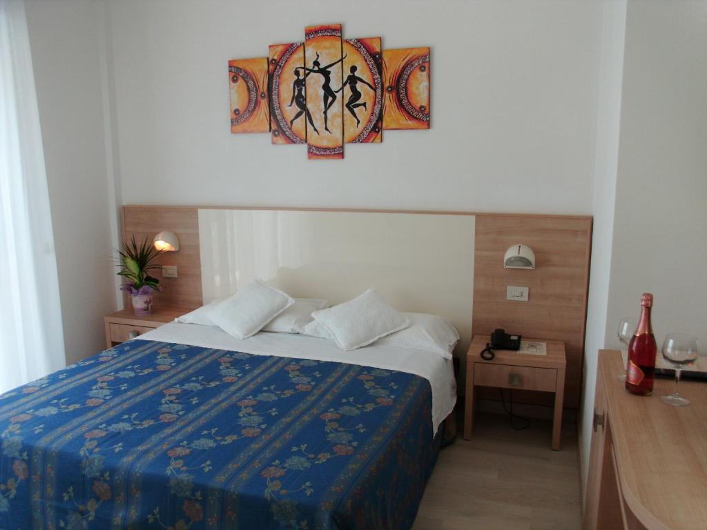Hotel Sahara Milano Marittima Exteriör bild